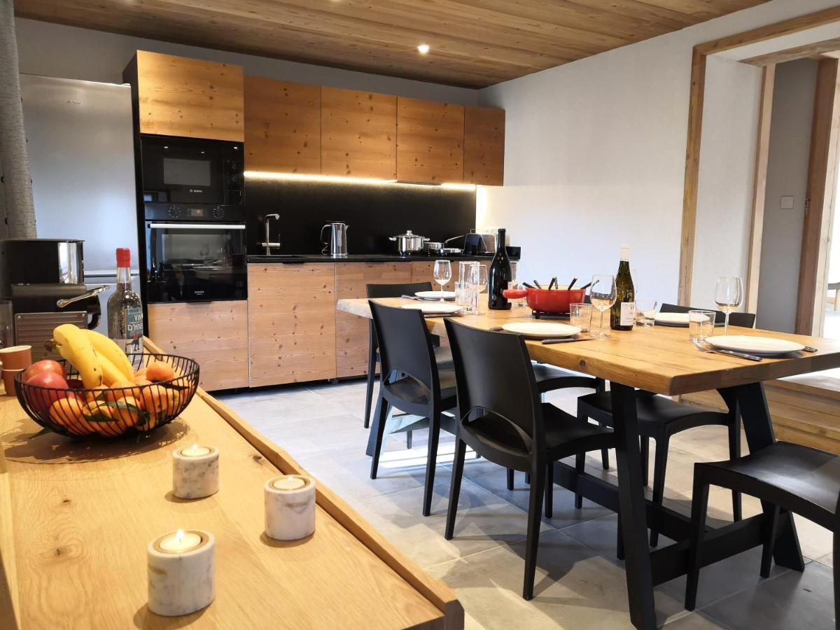 Chez Leon, Jacuzzi Et Sauna Des Le 1Er Septembre 2025 Samoëns Extérieur photo