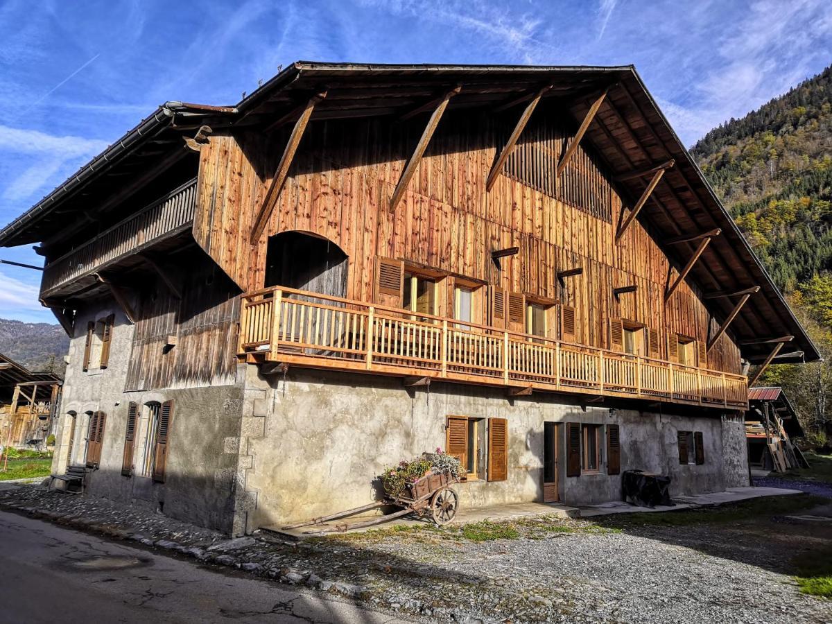 Chez Leon, Jacuzzi Et Sauna Des Le 1Er Septembre 2025 Samoëns Extérieur photo